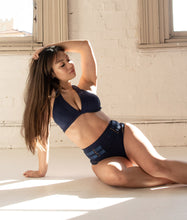 Load image into Gallery viewer, Isla Shorts Navy