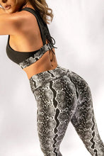 Load image into Gallery viewer, GECKO GRIP LEGGINGS: MAMBA Black