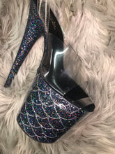 Load image into Gallery viewer, Clear Pleaser Style Open Toe Glitter Shoe Protectors -Beige Fastener