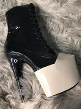 Load image into Gallery viewer, Extra Tough Nude Tone Exotic Dance Shoe Covers